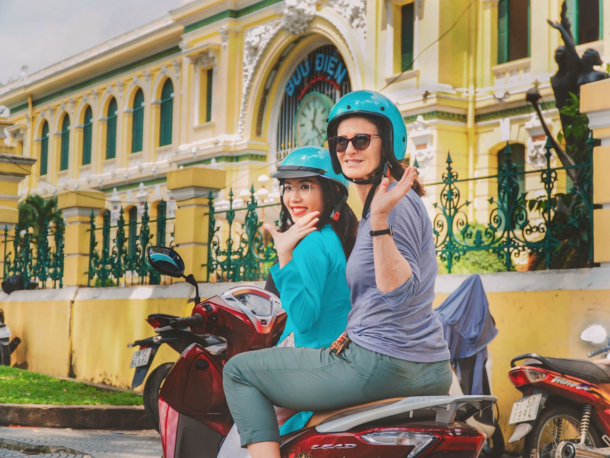 Feel the thrill of Saigon’s streets with the best Vietnam tours for adventure